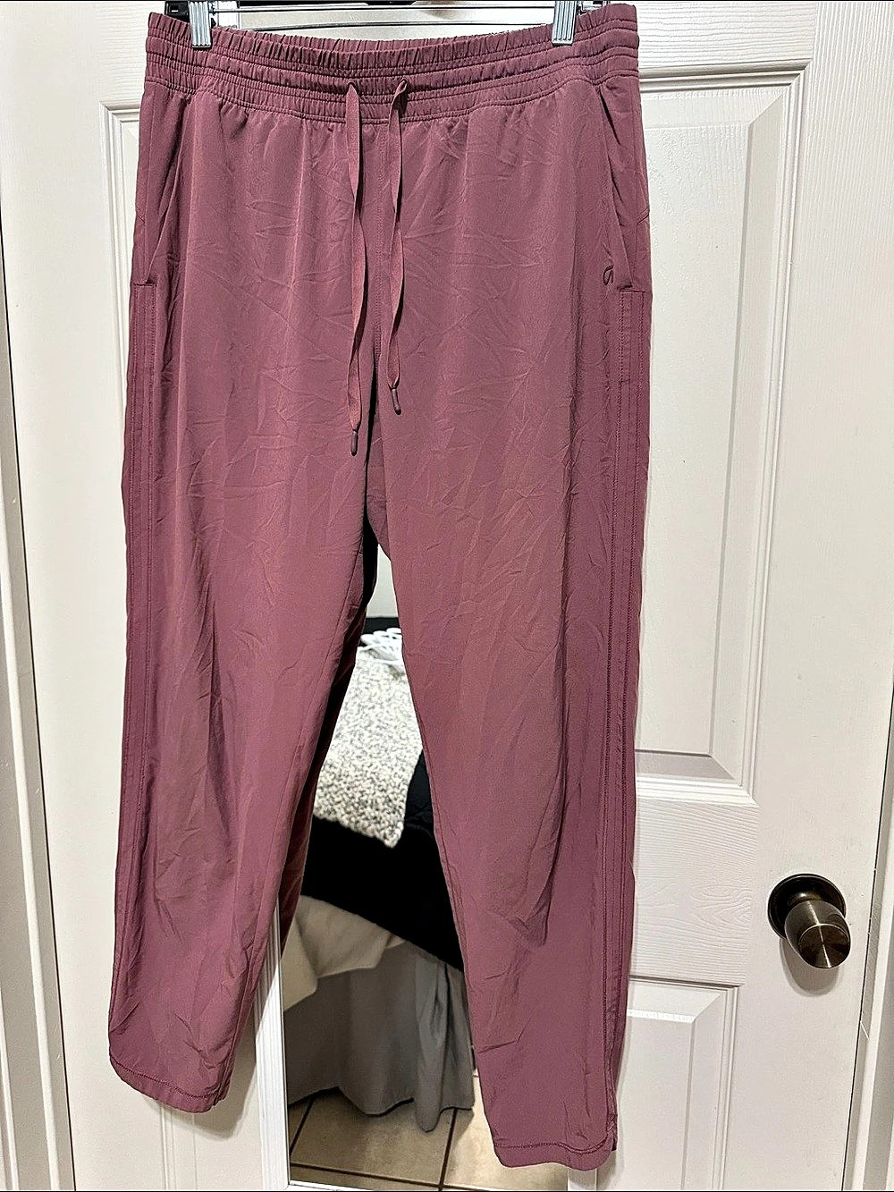 GapFit Brushed Tech Jersey Joggers Pink Medium